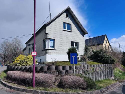 Foto - Haus zum Kaufen in Dierdorf 172.000,00 € 110 m²