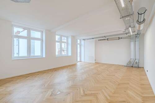 Foto - Büro in Berlin 8.561,56 € 305.77 m²
