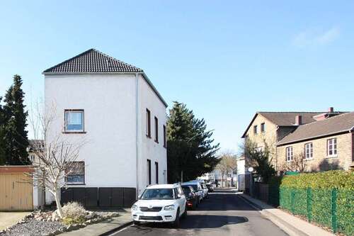 Foto - Haus zum Kaufen in Bonn 699.000,00 € 195 m²
