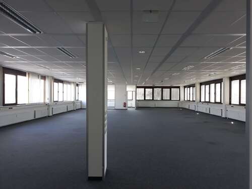 Foto - Büro in Haan 1.800,00 € 900 m² - 1.800,00 EUR Kaltmiete, ca.  900,00 m²