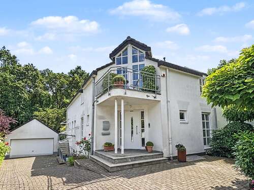 Foto - Haus zum Kaufen in Köln 1.770.000,00 € 317.04 m²