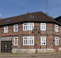 Haus zum Kaufen in Helmstedt 440.000,00 € 383 m²