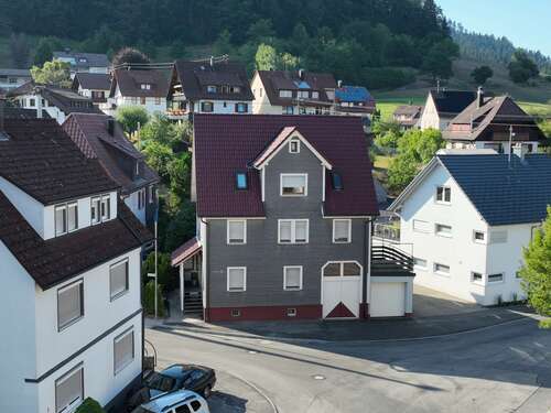 Foto - Haus zum Kaufen in Baiersbronn 491.000,00 € 194.71 m²