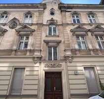 Büro in Berlin 6.141,80 € 438.7 m²