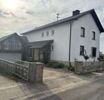 Haus zum Kaufen in Eschbach 465.000,00 € 250 m²