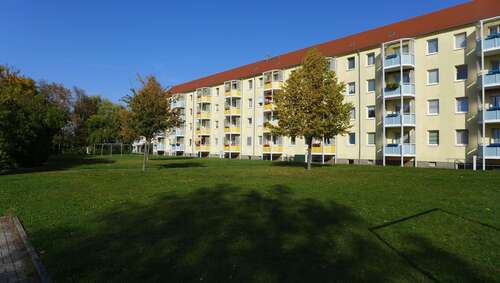 Foto - Wohnung zum Mieten in Borna 429,00 € 66.52 m²