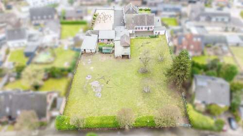 Foto - Grundstück zu verkaufen in Meerbusch-Boesinghoven 2.400.000,00 € 4500 m²