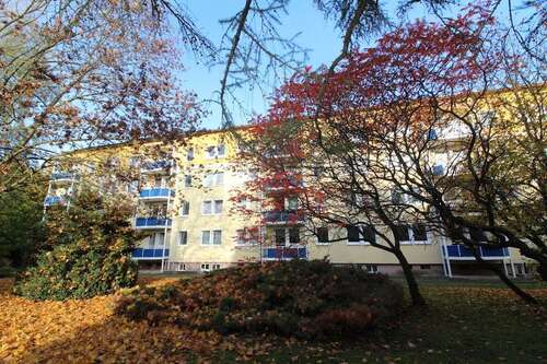 Foto - Wohnung zum Mieten in Bernburg (Saale) 426,00 € 73.3 m²