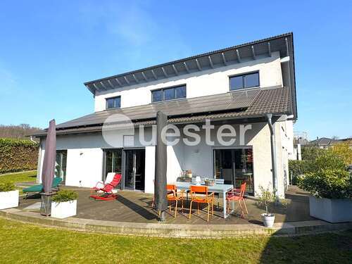 Foto - Haus zum Kaufen in Duisburg 820.000,00 € 155 m²