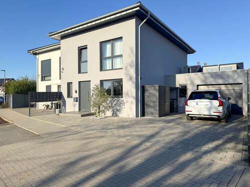 Foto - Haus zum Kaufen in Mönchengladbach 775.000,00 € 165 m²
