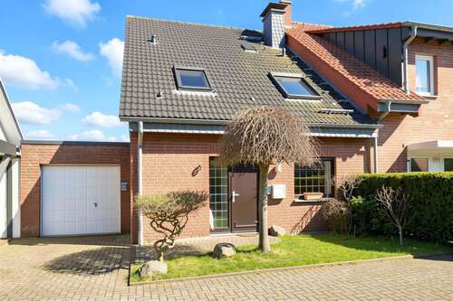 Foto - Haus zum Kaufen in Dinslaken 390.000,00 € 105 m²