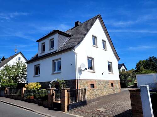 Foto - Haus zum Kaufen in Biebertal Rodheim-Bieber 425.000,00 € 106 m²