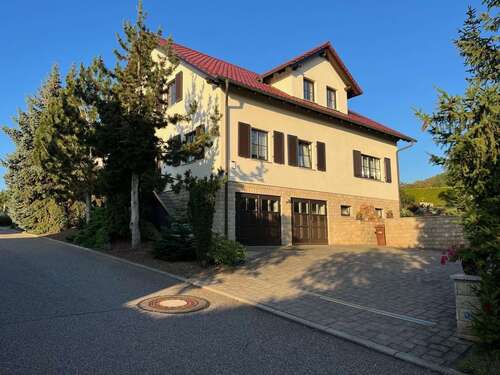 Foto - Haus zum Kaufen in Naumburg (Saale) 595.000,00 € 206 m²