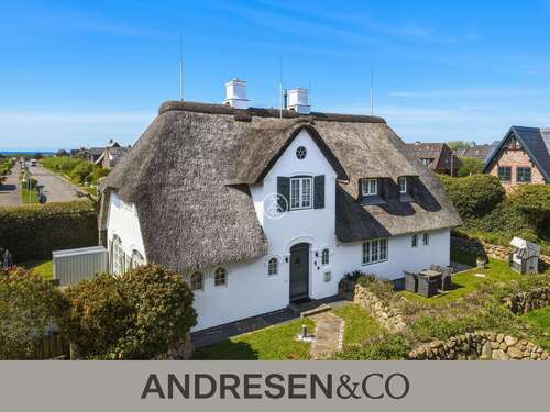 Foto - Haus zum Kaufen in Wenningstedt-Braderup (Sylt) 1.795.000,00 € 123 m²