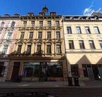 Wohnung zum Mieten in Halle 830,00 € 83 m²