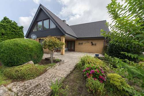 Foto - Haus zum Kaufen in Boren 339.000,00 € 174 m²