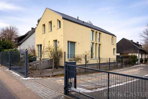 Foto - Haus zum Kaufen in Berlin 990.000,00 € 204 m²