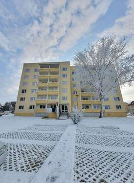 Foto - Wohnung zum Mieten in Rötha 440,00 € 55.5 m²