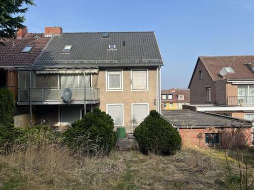 Foto - Haus zum Kaufen in Wolfsburg 270.000,00 € 182 m²