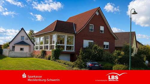 Foto - Haus zum Kaufen in Techentin 349.000,00 € 174.6 m²