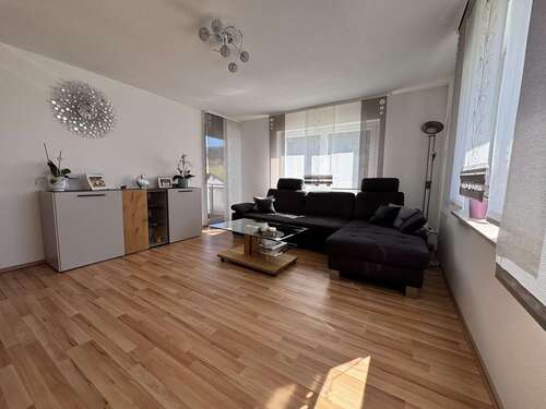 Foto - Haus zum Kaufen in WellendingenWilflingen 340.000,00 € 189 m²