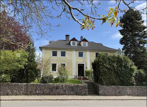 Foto - Haus zum Kaufen in Osterby 399.000,00 € 275 m²