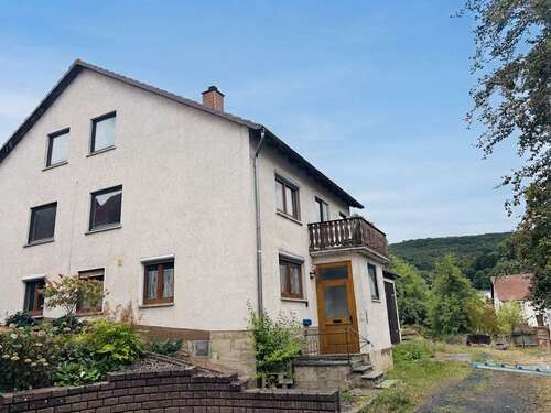 Foto - Haus zum Kaufen in Bischofsheim in der Rhön 139.000,00 € 152 m²
