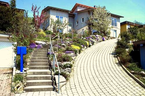 Foto - Haus zum Kaufen in Simmozheim 849.000,00 € 243 m²