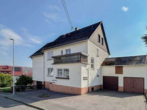 Foto - Haus zum Kaufen in Oberelbert 189.000,00 € 180 m²