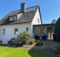 Haus zum Kaufen in Kaarst - Stadtmitte 740.000,00 € 190 m²