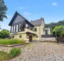 Haus zum Kaufen in Blankenhain 248.000,00 € 143 m²