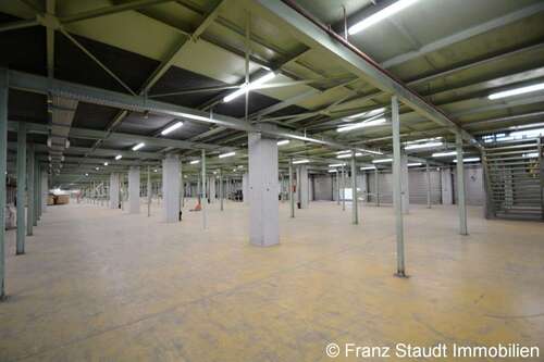 Foto - Halle in Aschaffenburg 18.898,00 € 3436 m²