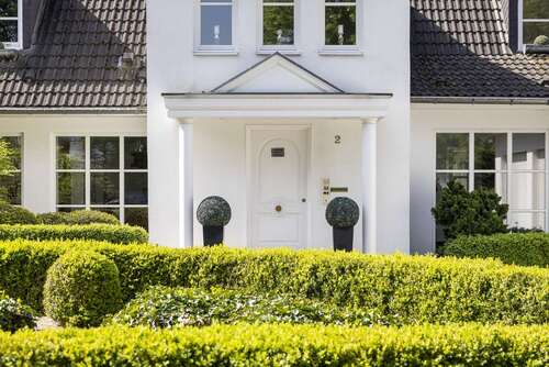 Foto - Haus zum Kaufen in Neuss 2.300.000,00 € 325 m²