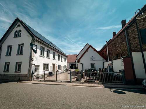 Foto - Haus zum Kaufen in Köngernheim 899.000,00 € 188 m²