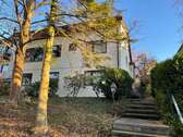 Haus zum Kaufen in Stuttgart Weilimdorf 990.000,00 € 208 m²