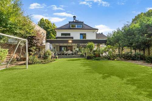 Foto - Haus zum Kaufen in Gelsenkirchen 709.000,00 € 257 m²