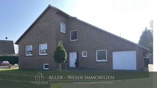 Foto - Haus zum Kaufen in Hipstedt 364.000,00 € 242 m²