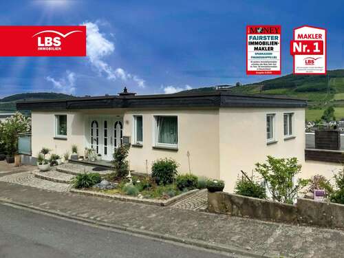 Foto - Haus zum Kaufen in Bestwig 289.000,00 € 180 m²