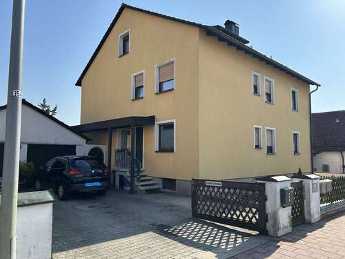 Foto - Haus zum Kaufen in Postbauer-Heng 499.000,00 € 182.5 m²