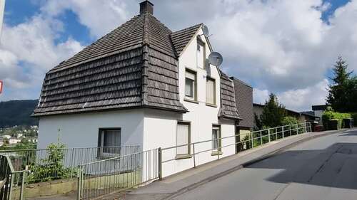 Foto - Haus zum Kaufen in Werdohl 149.000,00 € 169 m²