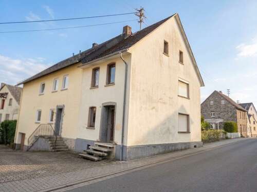Foto - Haus zum Kaufen in Meudt 82.000,00 € 77 m²