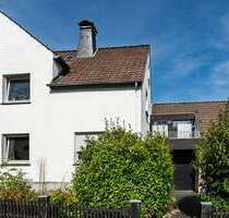 Haus zum Kaufen in Oerlinghausen 379.000,00 € 179 m²