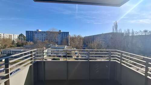 Foto - Wohnung zum Mieten in Berlin 797,77 € 62.34 m²