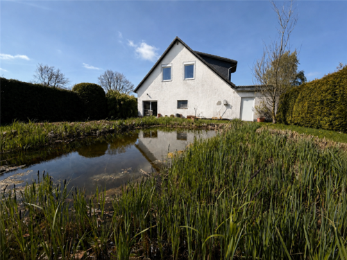 Foto - Haus zum Kaufen in Brunsbek 395.000,00 € 181 m²