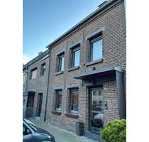 Haus zum Kaufen in Krefeld 549.000,00 € 173 m²