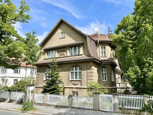 Foto - Haus zum Kaufen in Dresden 1.470.000,00 € 505 m²