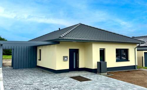 Foto - Haus zum Kaufen in Bitterfeld-Wolfen Thalheim 410.505,00 € 120 m²