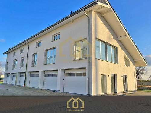 Foto - Haus zum Kaufen in Quakenbrück 900.000,00 € 384 m²