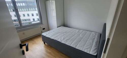 Foto - WG-Zimmer in Frankfurt 560,00 € 10 m²