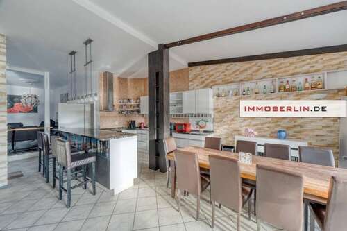 Foto - Haus zum Kaufen in Wustrow 499.000,00 € 290 m²